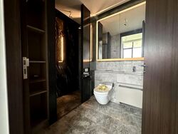 Van Holland (D10), Condominium #559796271